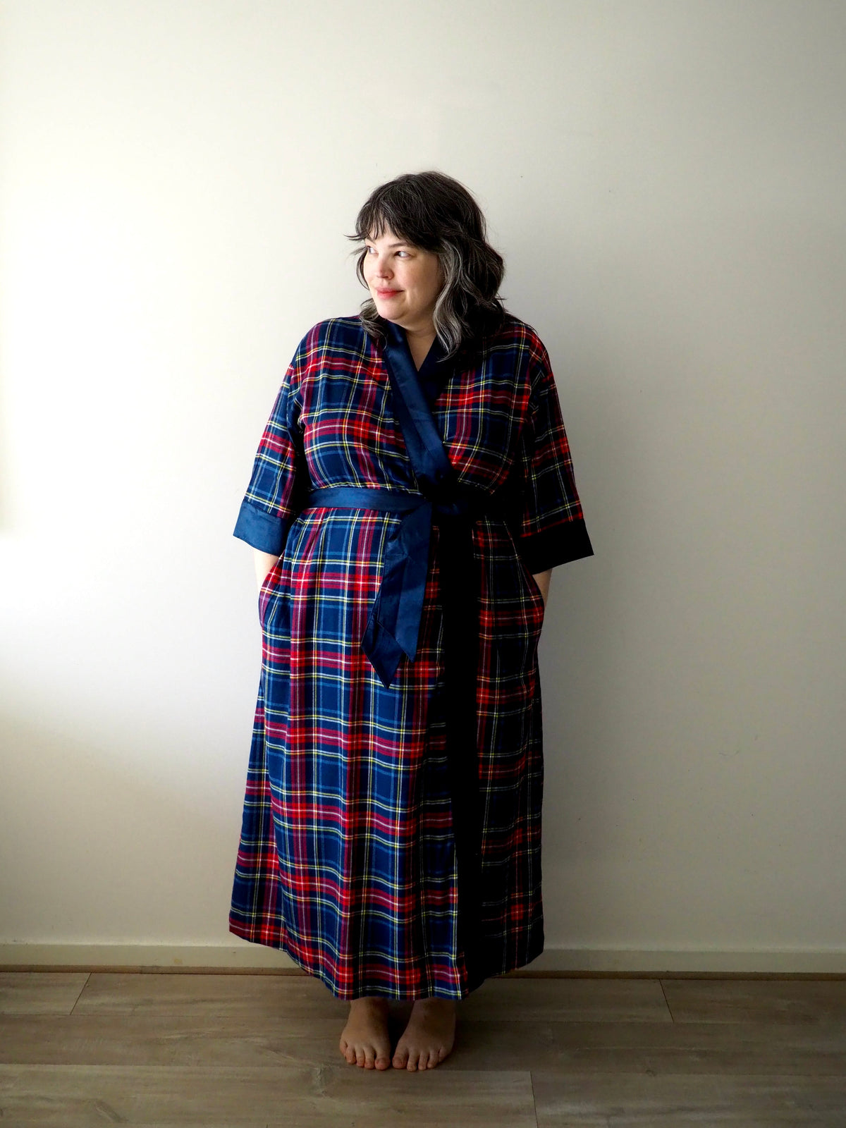 Anne Long Robe in woven tartan - Hank & Hera sleepwear, inclusive sizes XS–4XL