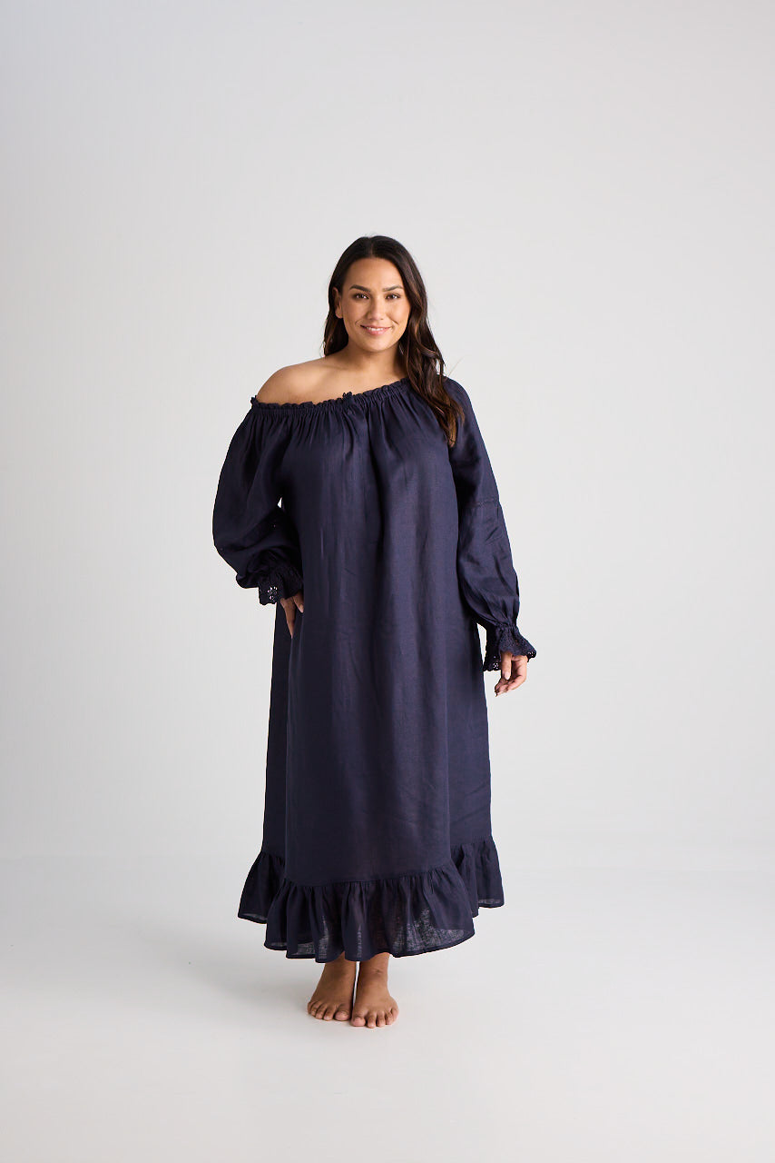 Kareena linen nightgown in Navy - Hank &amp; Hera sleepwear, inclusive sizes XS–4XL