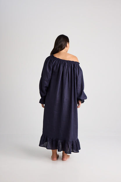 Kareena linen nightgown in Navy - Hank &amp; Hera sleepwear, inclusive sizes XS–4XL